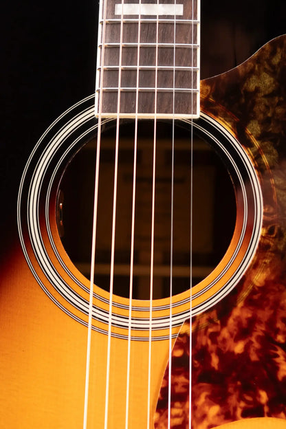 Orangewood Pomona Live Acoustic/Electric Guitar with Gig Bag - Used