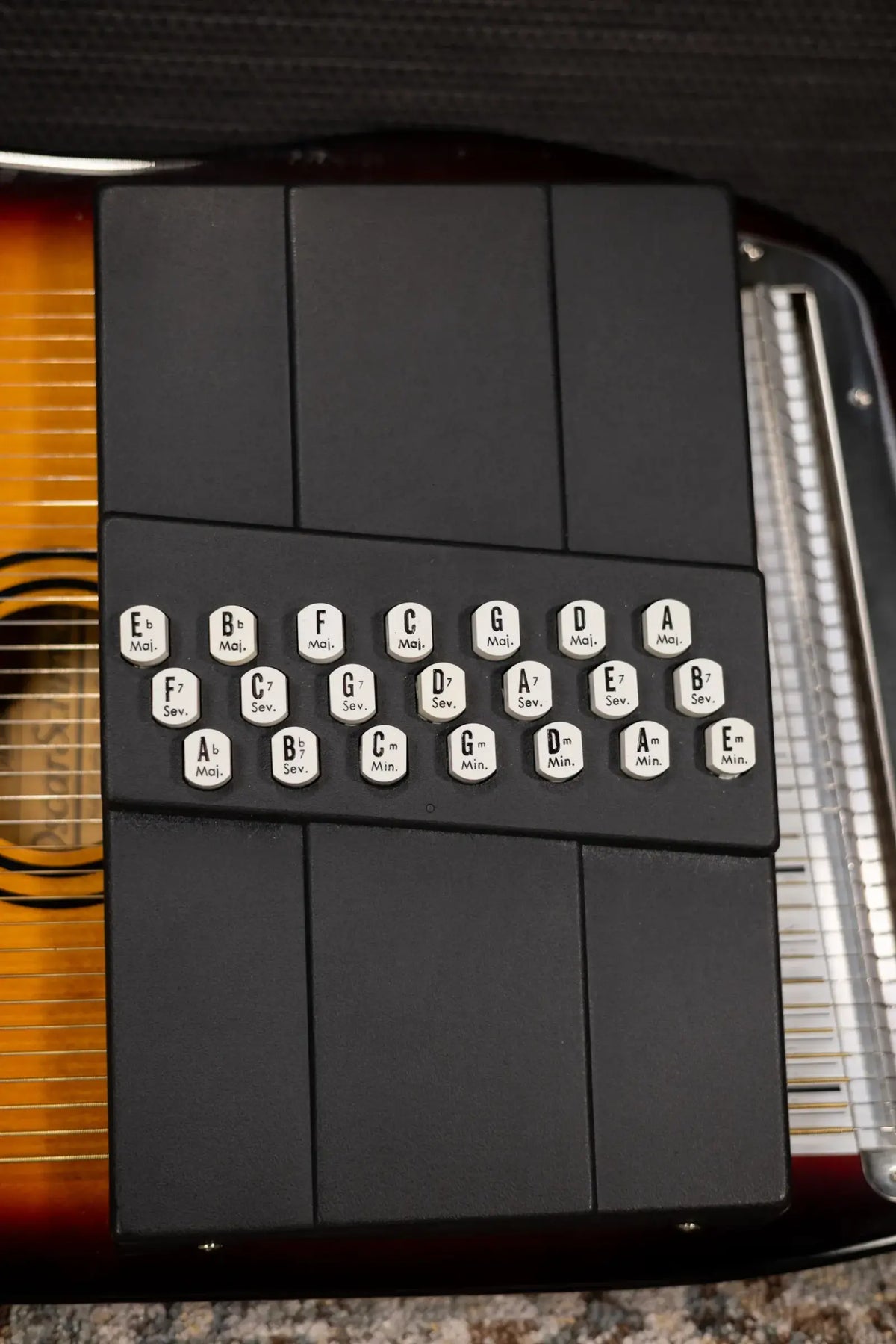 Oscar Schmidt Autoharp with Gig Bag - Used