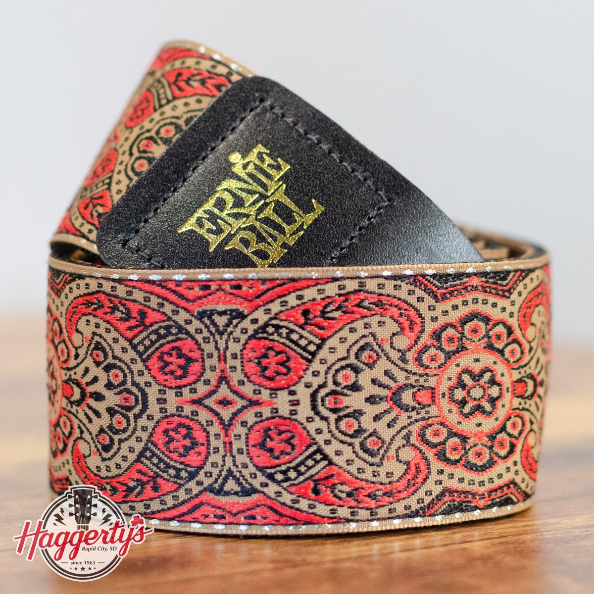 Ernie Ball P04162 Crimson Paisley Jacquard Strap