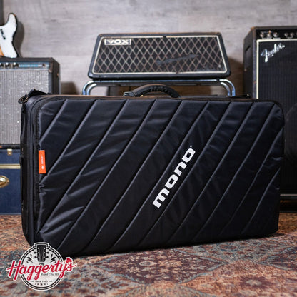 MONO Pedalboard Large Black + Pro Accessory Case 2.0 - Black - Open Box