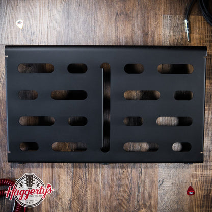 MONO Pedalboard Medium Black + Tour Accessory Case 2.0 Black