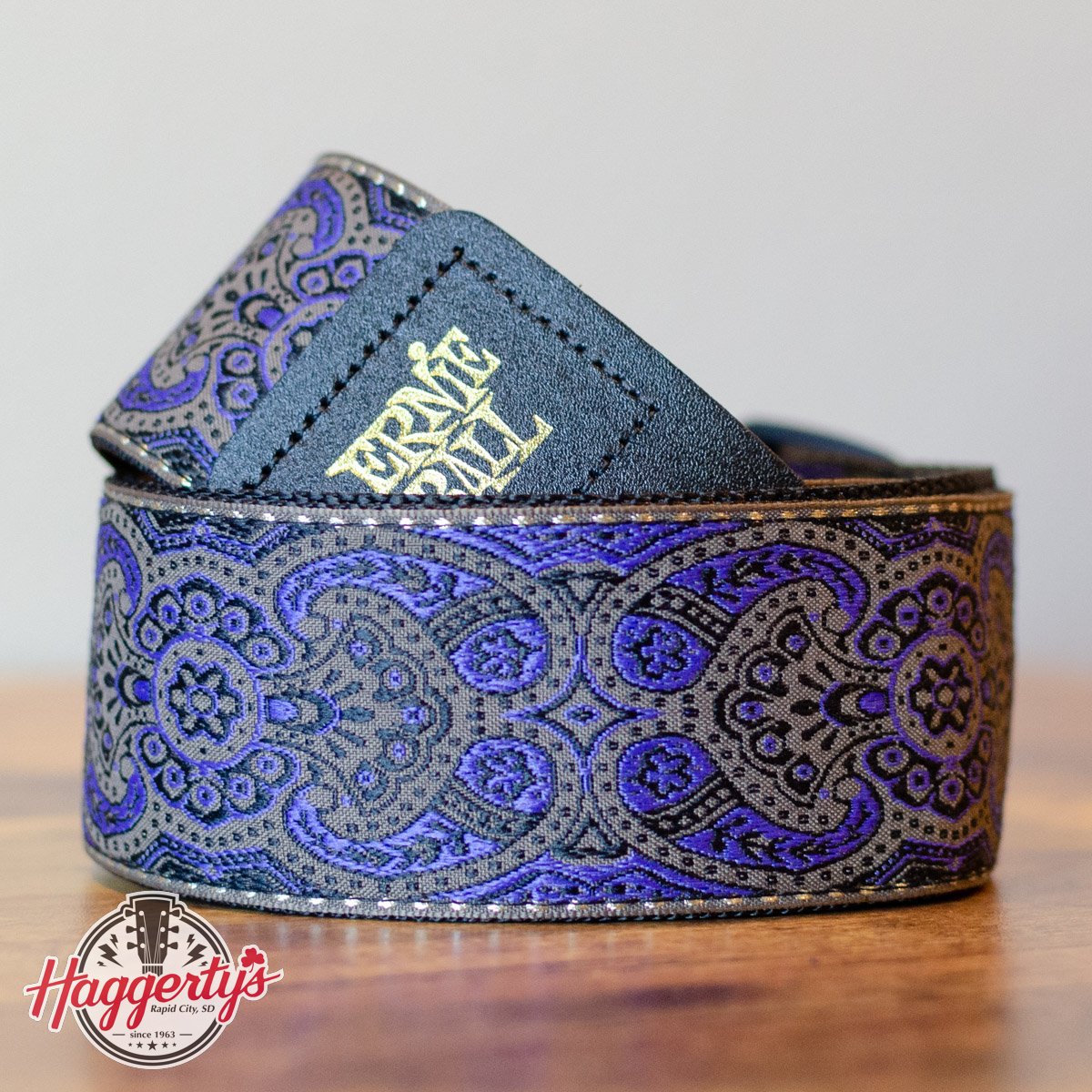 Ernie Ball P04164 Purple Paisley Strap