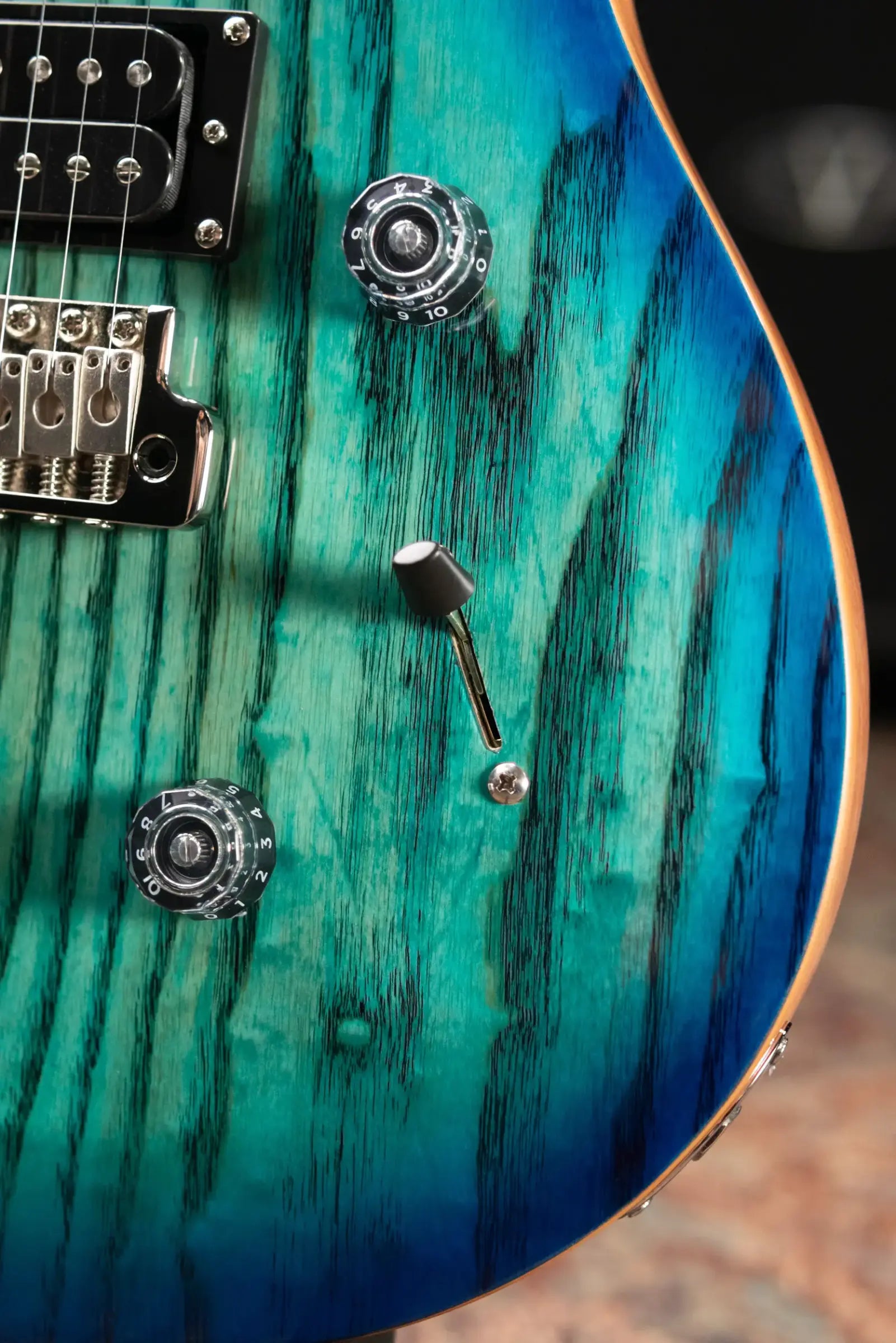 PRS Limited Edition SE Exotic Custom 24 Electric Guitar - Lake Blue with Gig Bag