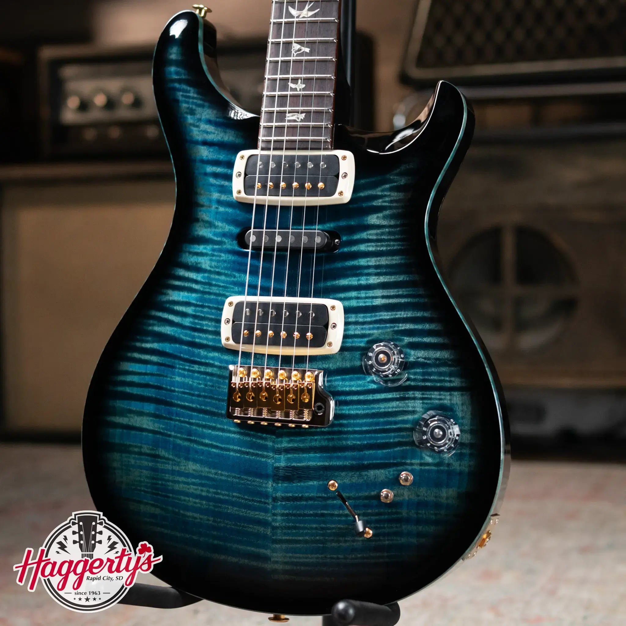 PRS Modern Eagle V Flame Maple 10-Top Electric Guitar - Cobalt Smokeburst with Hardshell Case