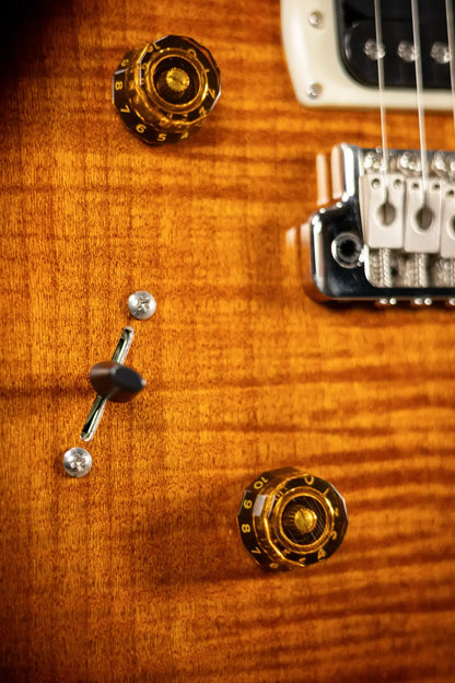 PRS SE Custom Lefty Electric Guitar - Black Gold Sunburst with Gig Bag