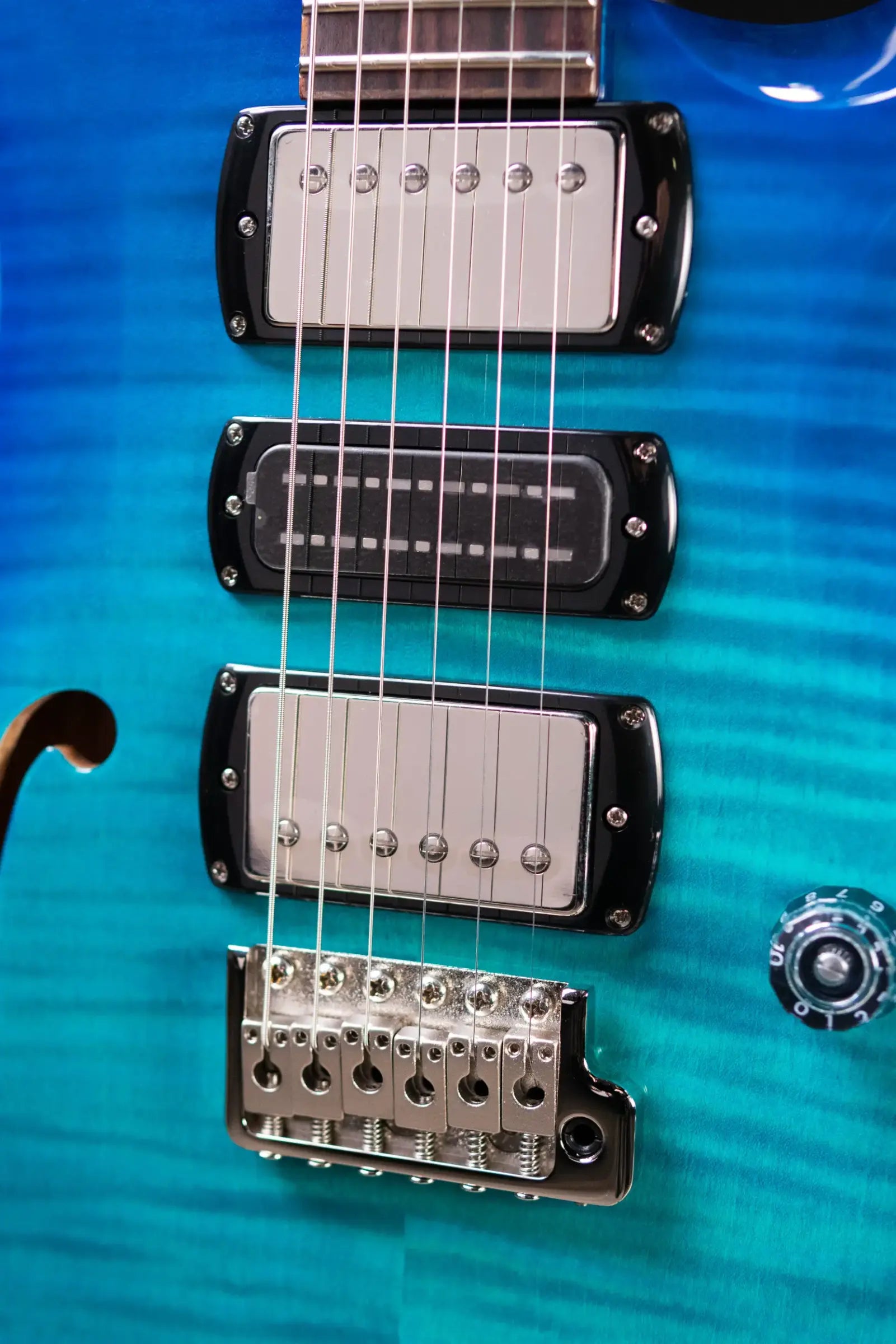 PRS SE Special Semi-hollow Electric Guitar - Lake Blue with Gig Bag