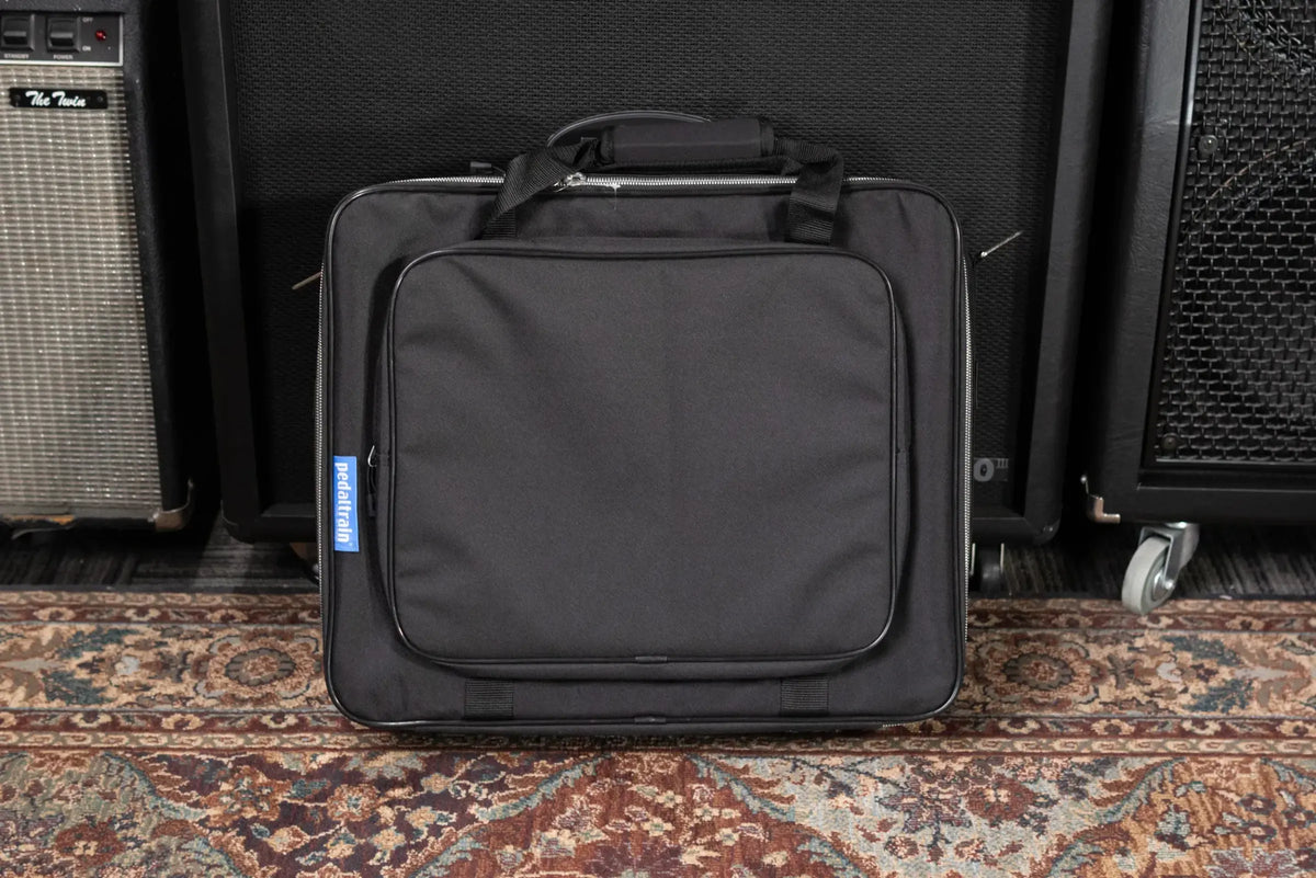 Pedaltrain Novo 18 Pedalboard with Soft Case - Used