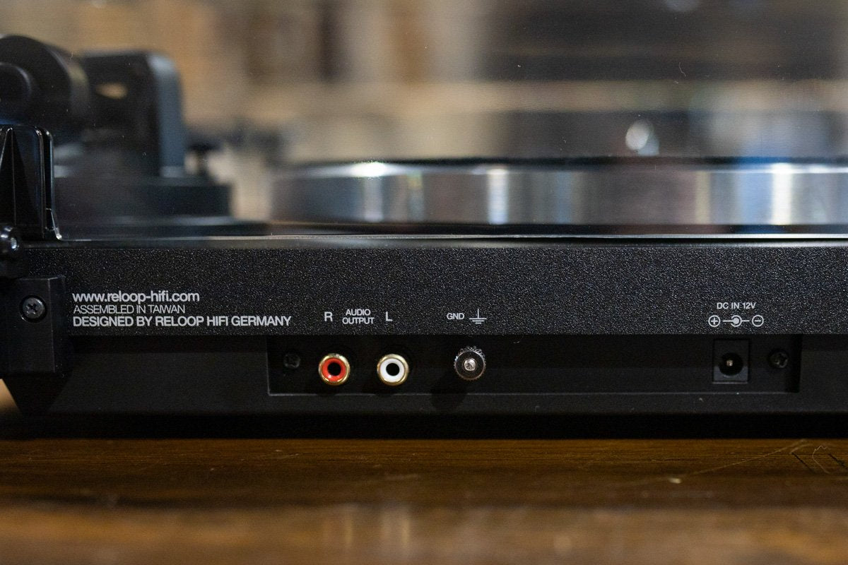 Reloop Turn 2 - HiFi Portable Turntable System