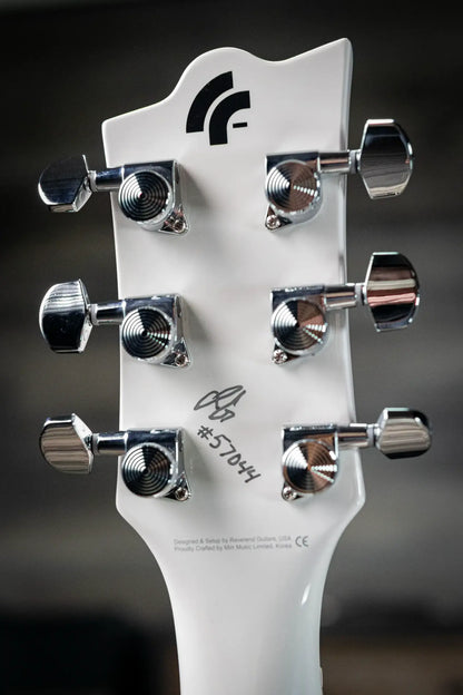 Reverend Robin Finck Signature Electric Guitar - Ice White
