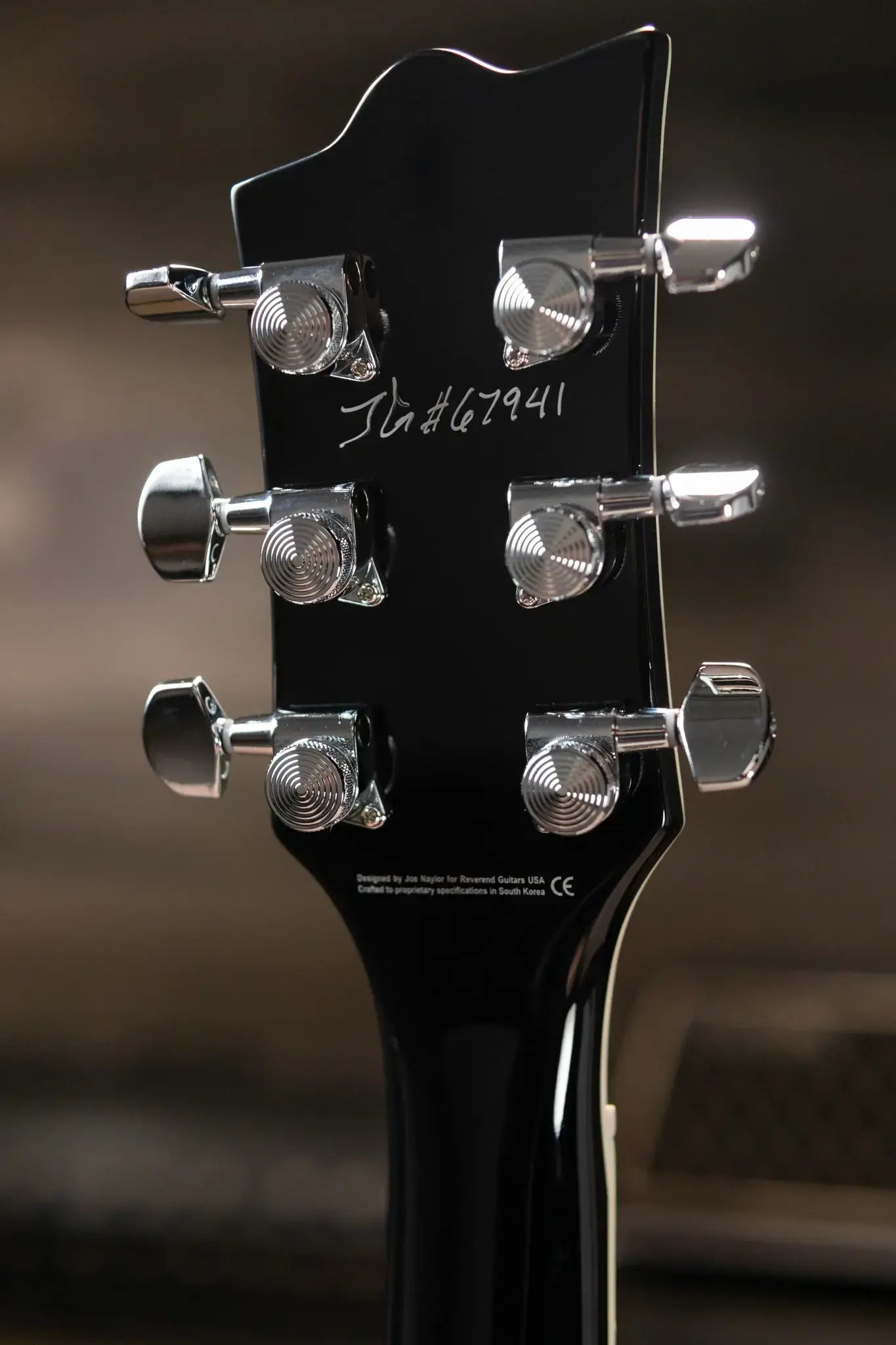 Reverend Roundhouse Jr Electric Guitar - Midnight Black