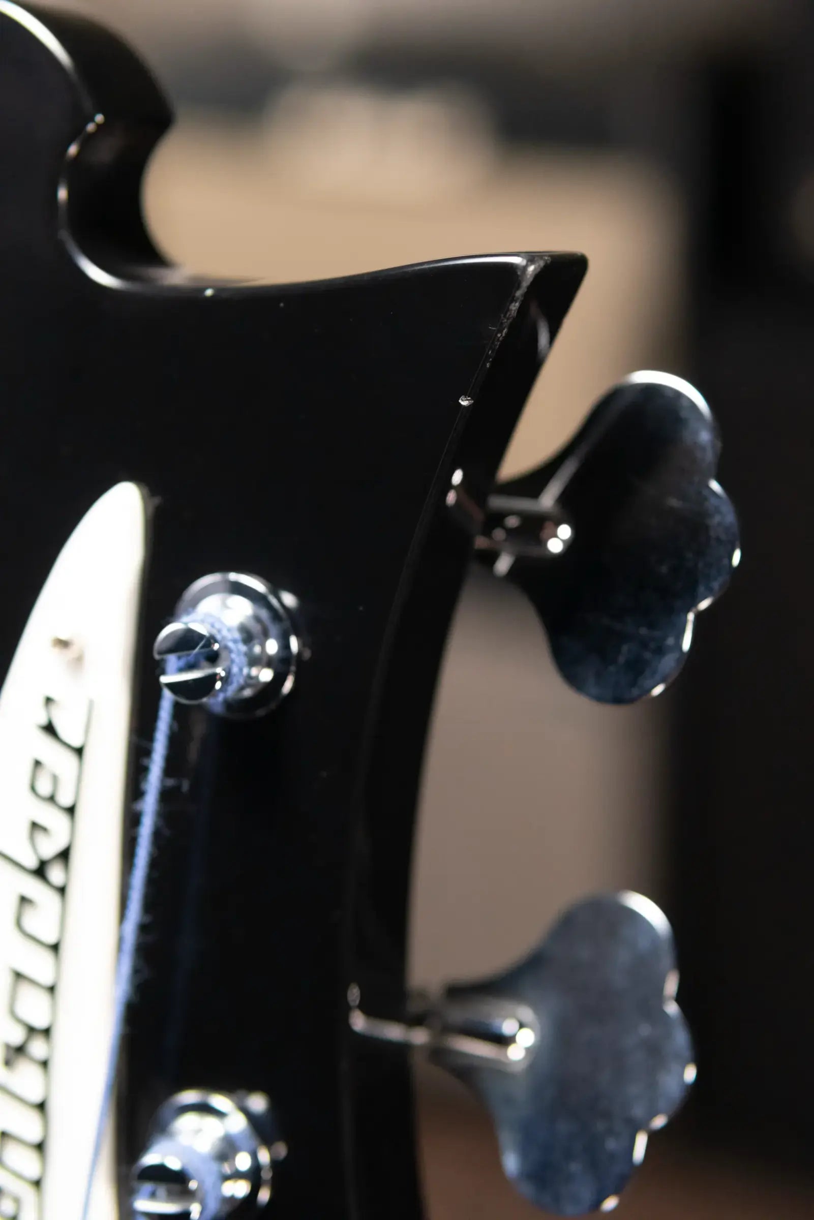 Rickenbacker 4003 Bass Jetglo with Hardshell Case - Used