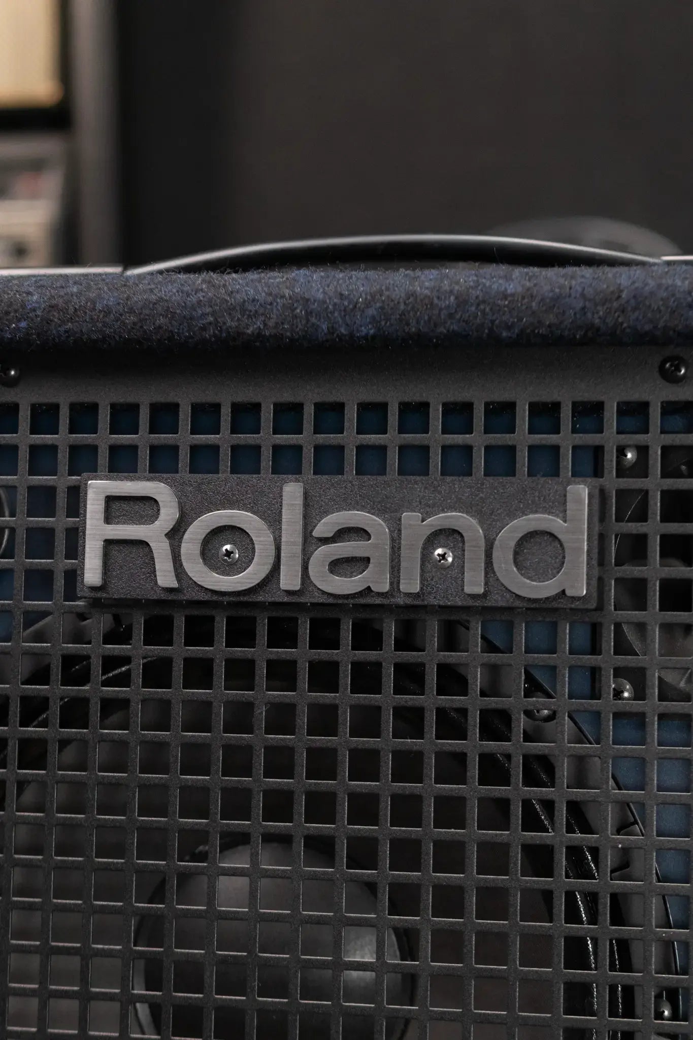 Roland KC-80 3-Channel Mixing Keyboard Amplifier