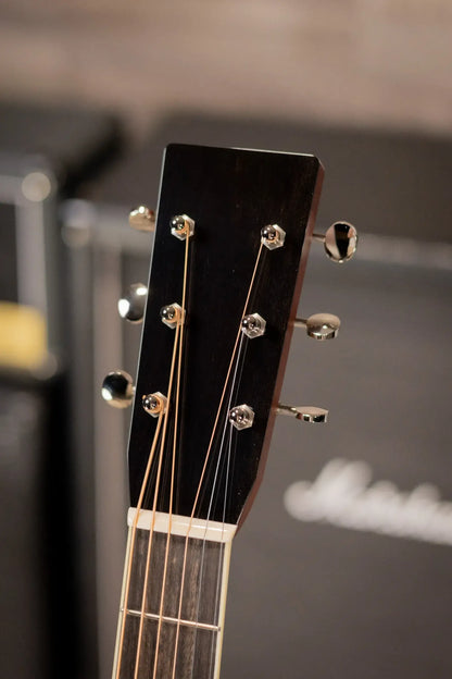 Santa Cruz Guitar Company Tony Rice Signature Founder Collection Acoustic Guitar with Hardshell Case
