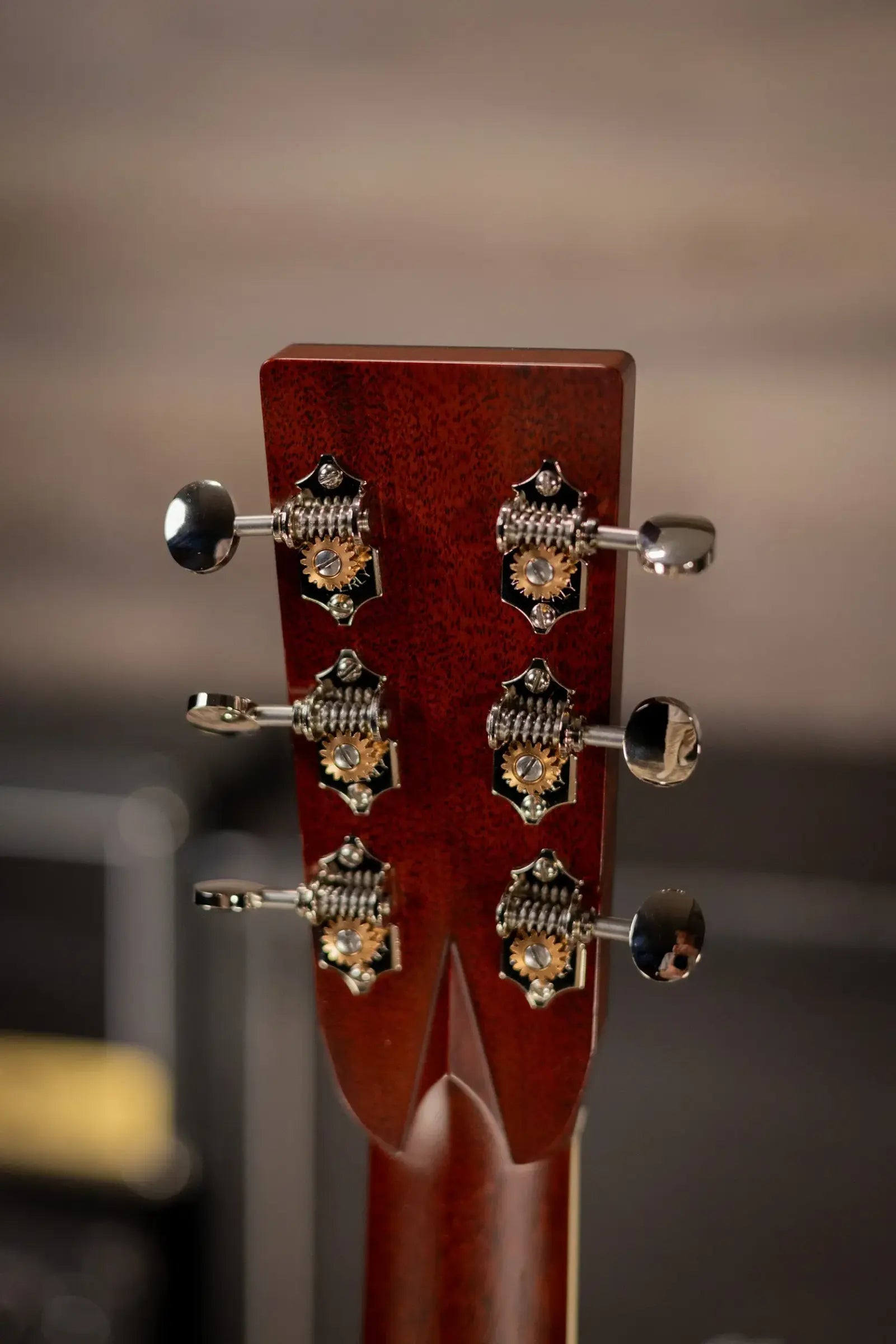 Santa Cruz Guitar Company Tony Rice Signature Founder Collection Acoustic Guitar with Hardshell Case