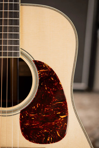 Santa Cruz Guitar Company Tony Rice Signature Founder Collection Acoustic Guitar with Hardshell Case