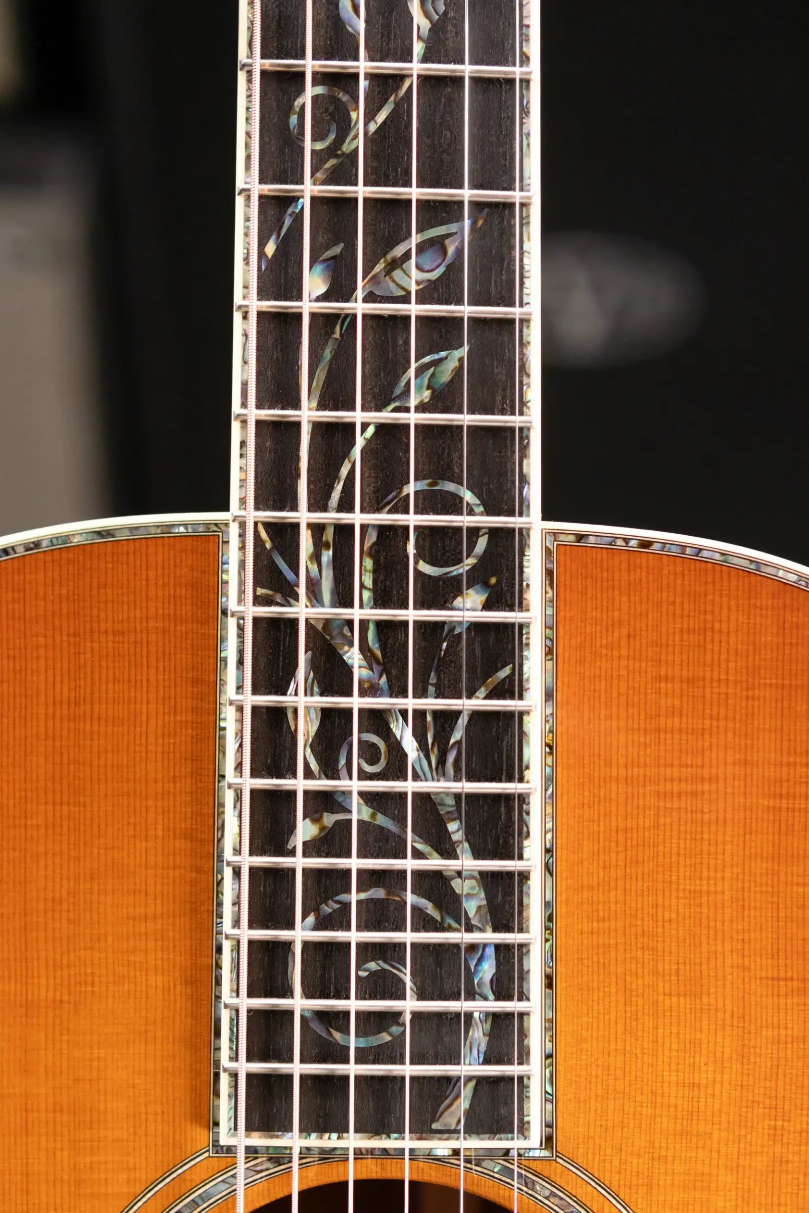 Santa Cruz H13 42 Style Acoustic Guitar - Orcas Island Cedar/Waterfall Bubinga with Hardshell Case