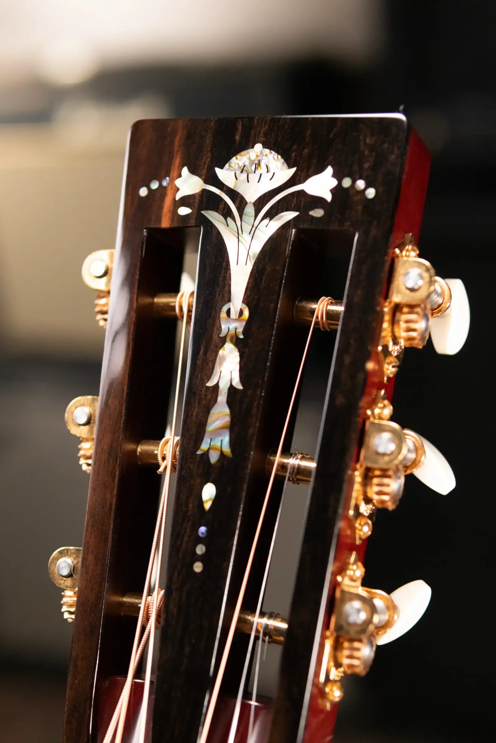 Santa Cruz H13 42 Style Acoustic Guitar - Sinker Redwood/Walnut with Hardshell Case