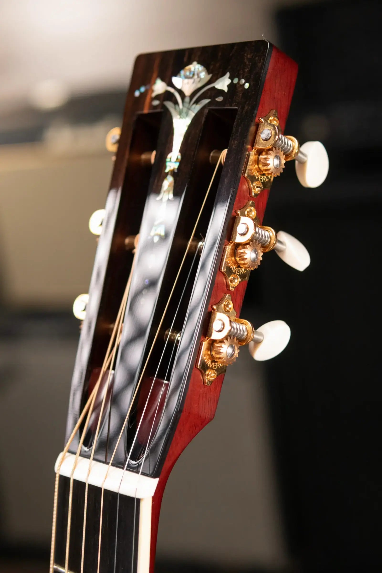 Santa Cruz H13 42 Style Acoustic Guitar - Sinker Redwood/Walnut with Hardshell Case