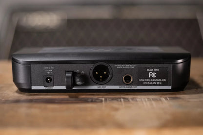 Shure BLX24/PG58 Handheld Wireless System with PG58 Handheld Microphone H10