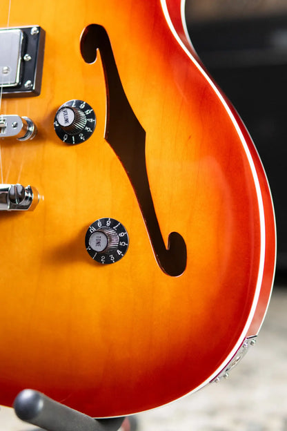 Squier Affinity Series Starcaster Deluxe Semi-Hollow Electric Guitar - Sienna Sunburst