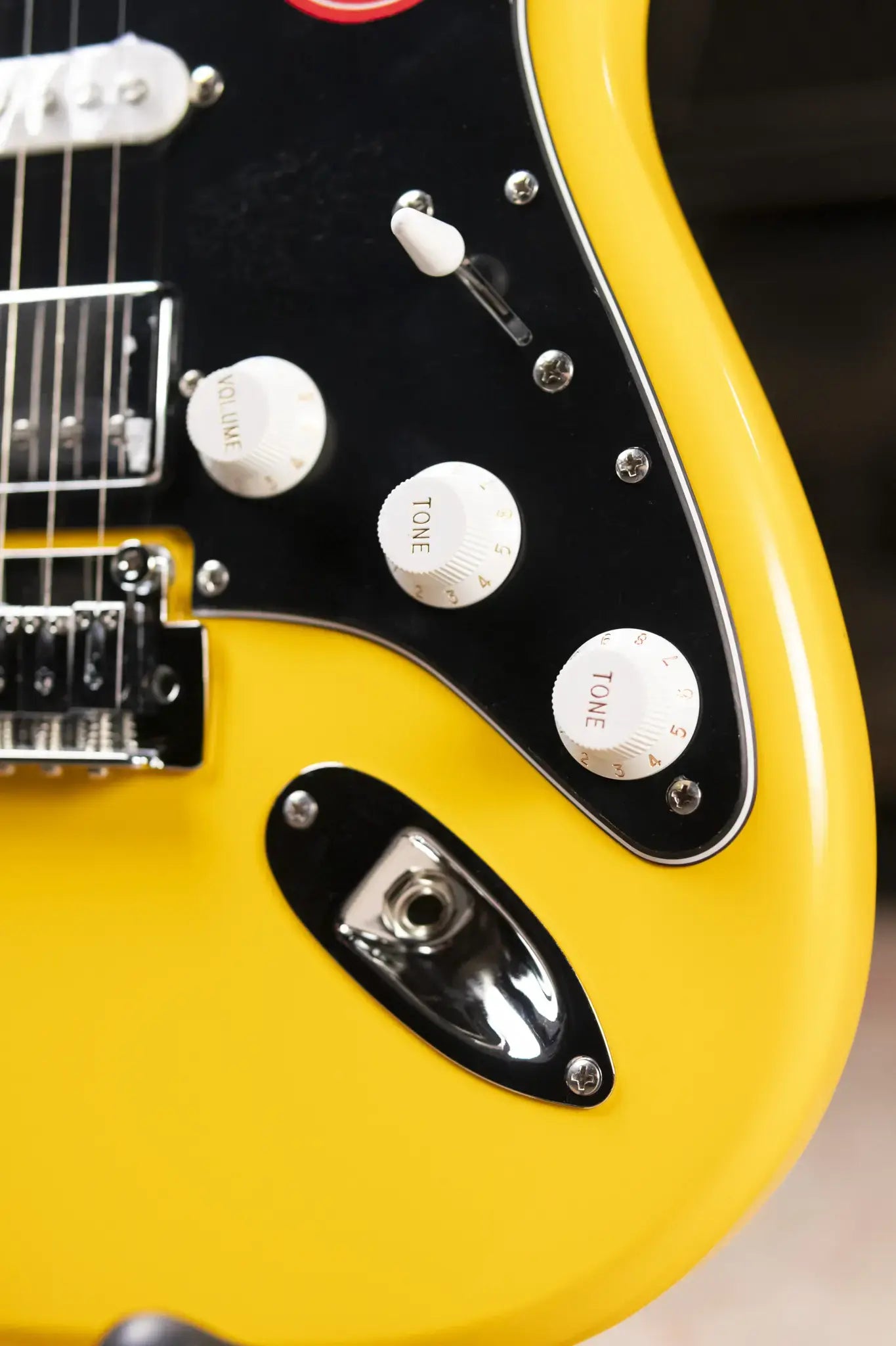 Squier Affinity Stratocaster HSS Electric Guitar - Graffiti Yellow