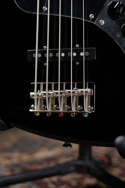 Squier Classic Vibe '70s Jazz Bass V - Black