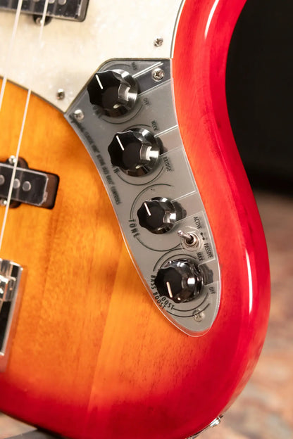 Squier Classic Vibe Active '70s Jazz Bass V - Sienna Sunburst