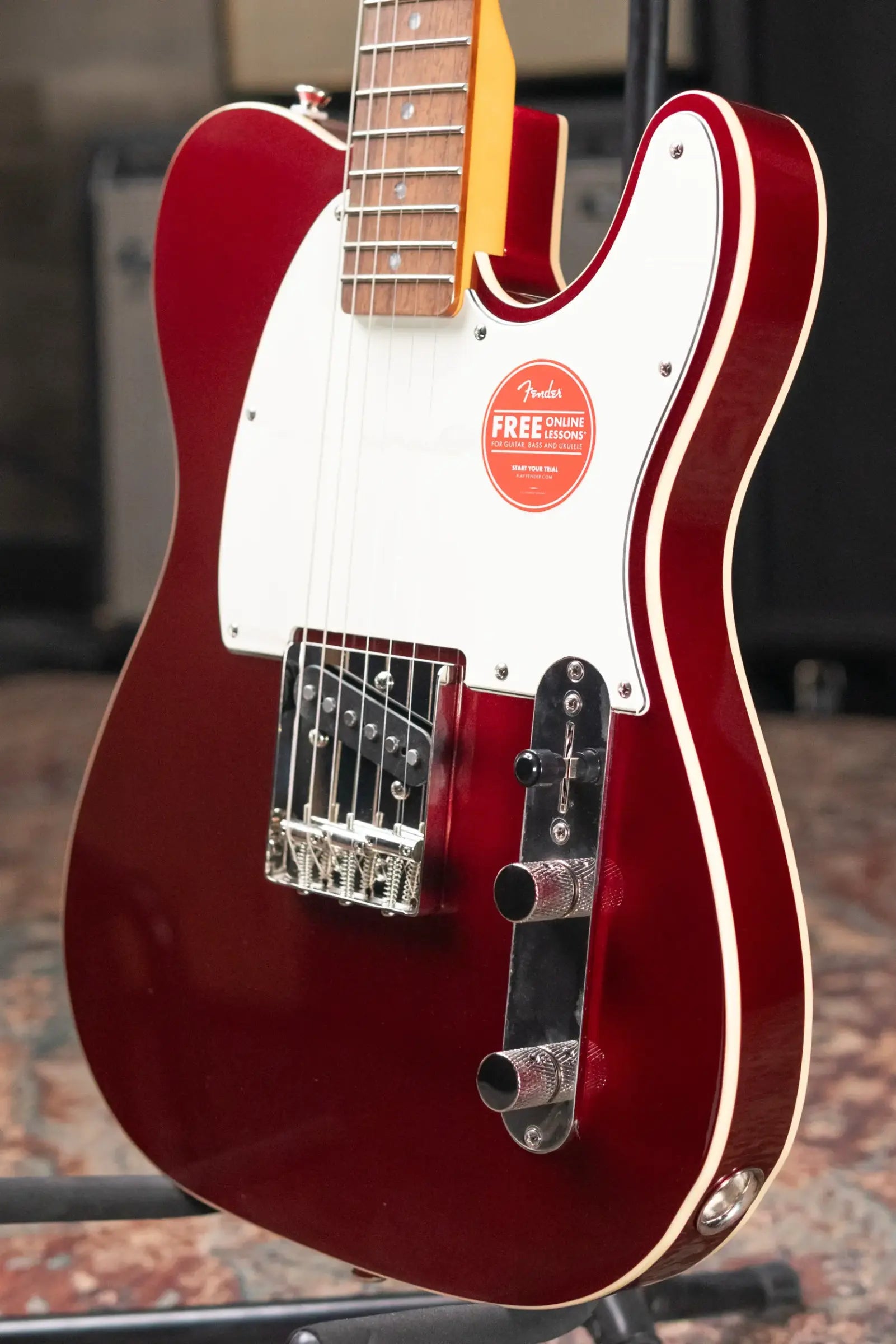 Squier Classic Vibe Custom Esquire Electric Guitar - Candy Apple Red