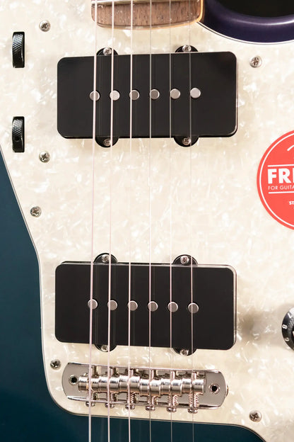 Squier FSR Classic Vibe '60s Jazzmaster, Laurel Fingerboard, White Pearloid Pickguard, Matching Headstock Electric Guitar - Competition Burgundy