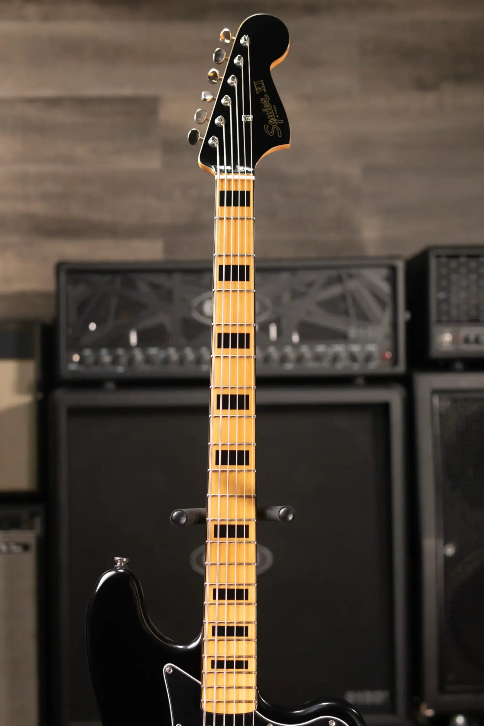 Squier FSR Classic Vibe Bass VI - Black with Matching Headstock