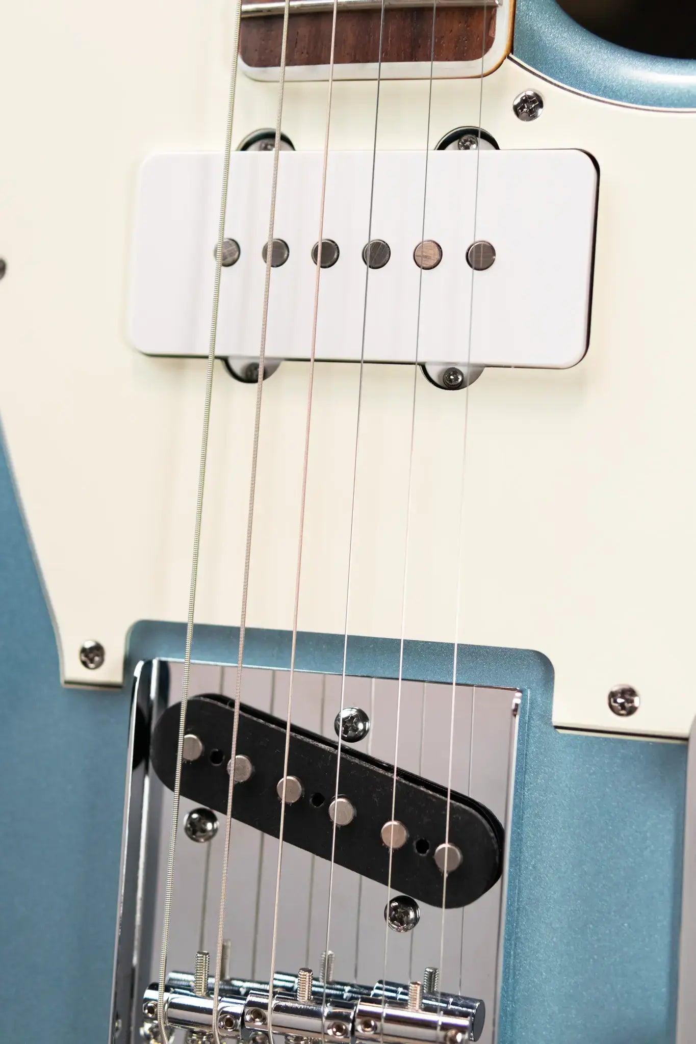 Squier Limited Edition Offset Telecaster with Gig Bag - Used