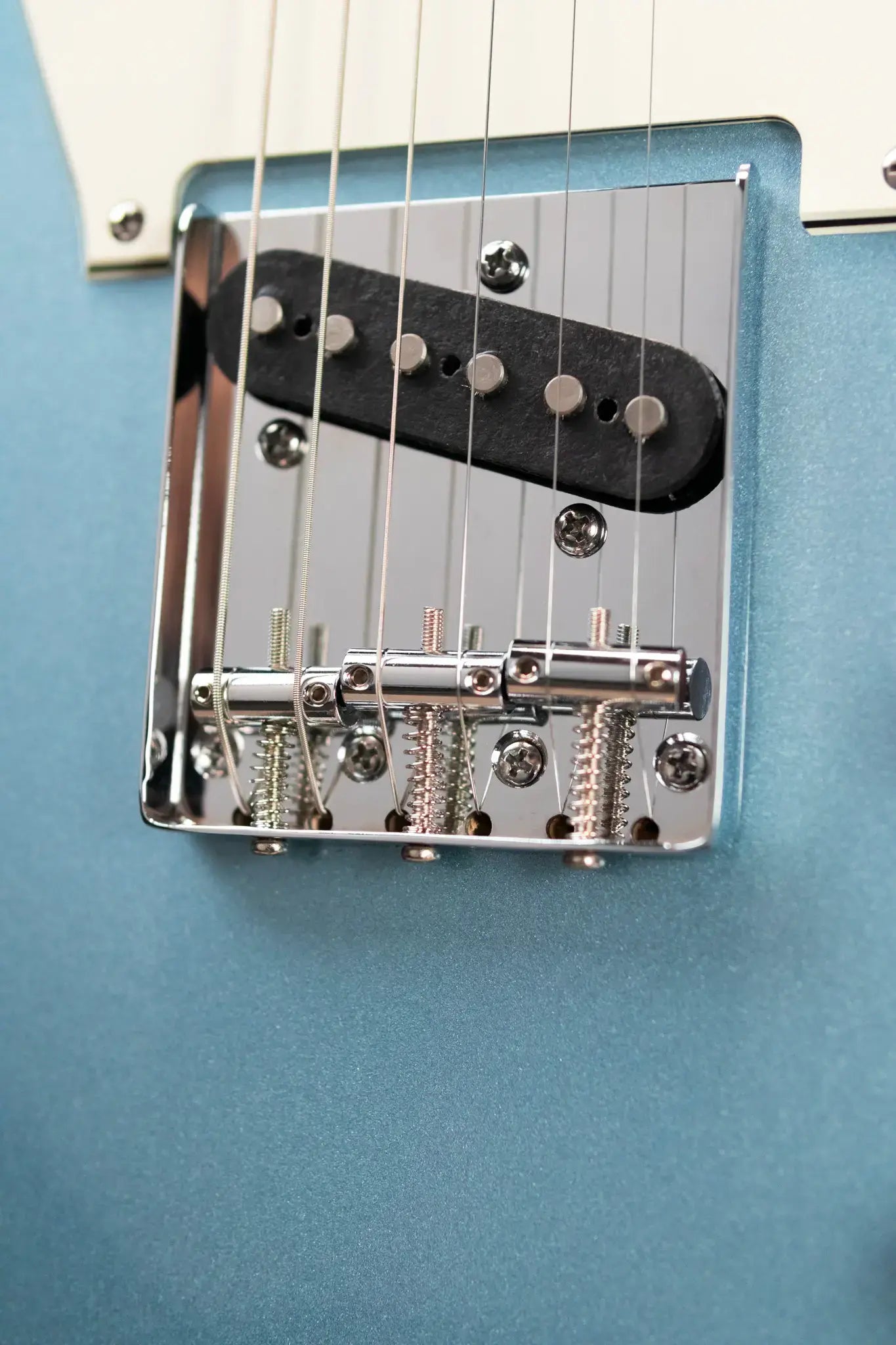 Squier Limited Edition Offset Telecaster with Gig Bag - Used