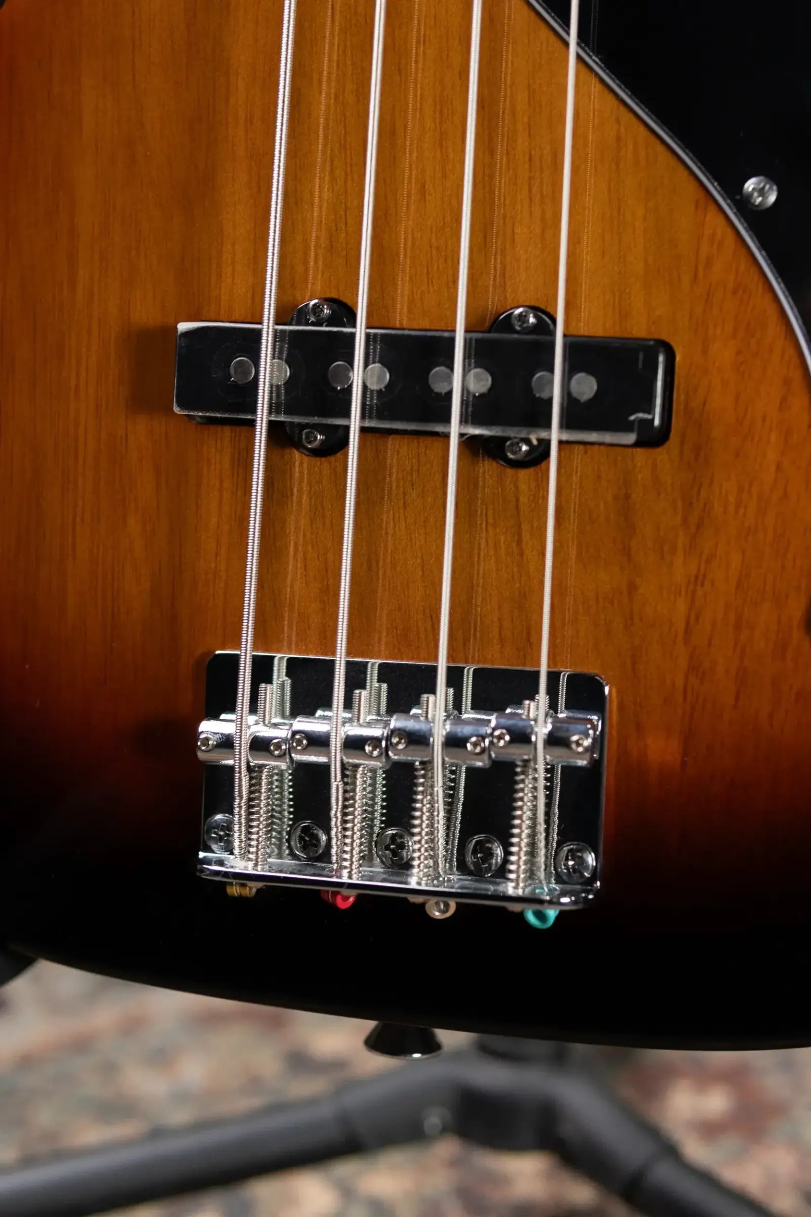 Squier Paranormal Precision Bass Thinline SJ - 3-Color Sunburst