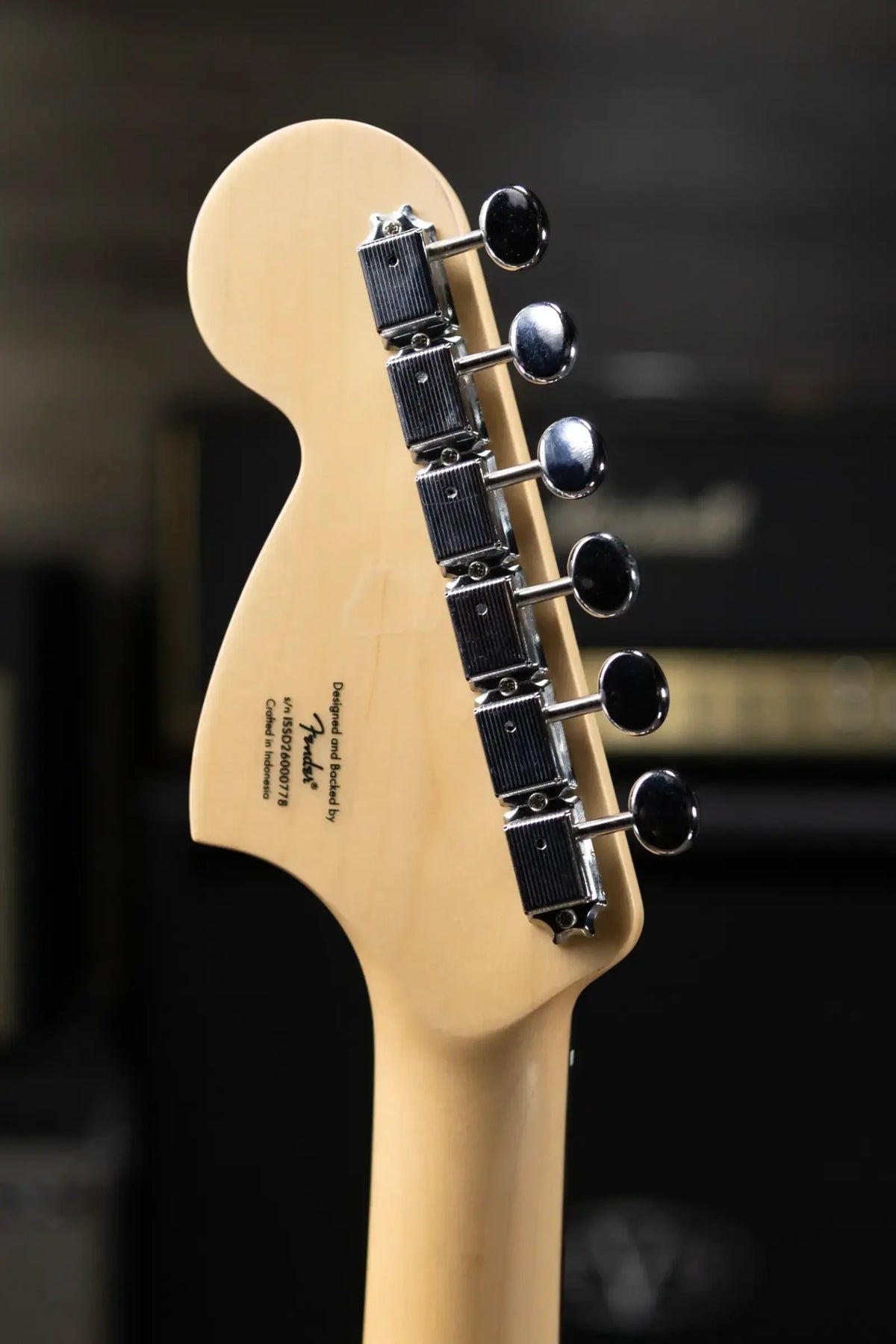 Squier Paranormal Stratocaster Deluxe Electric Guitar - Vintage White