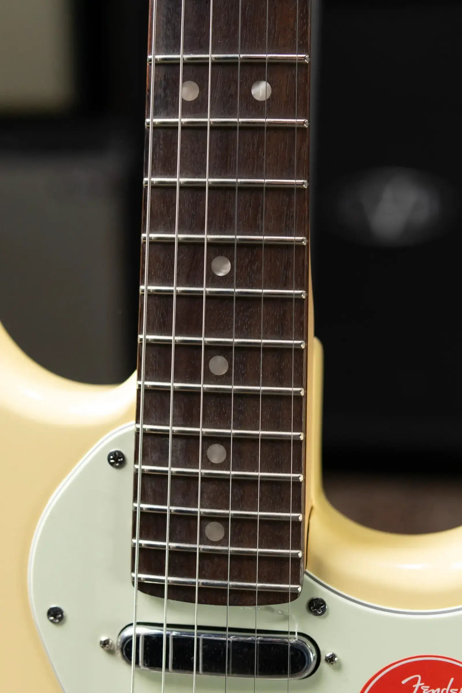 Squier Paranormal Stratocaster Deluxe Electric Guitar - Vintage White