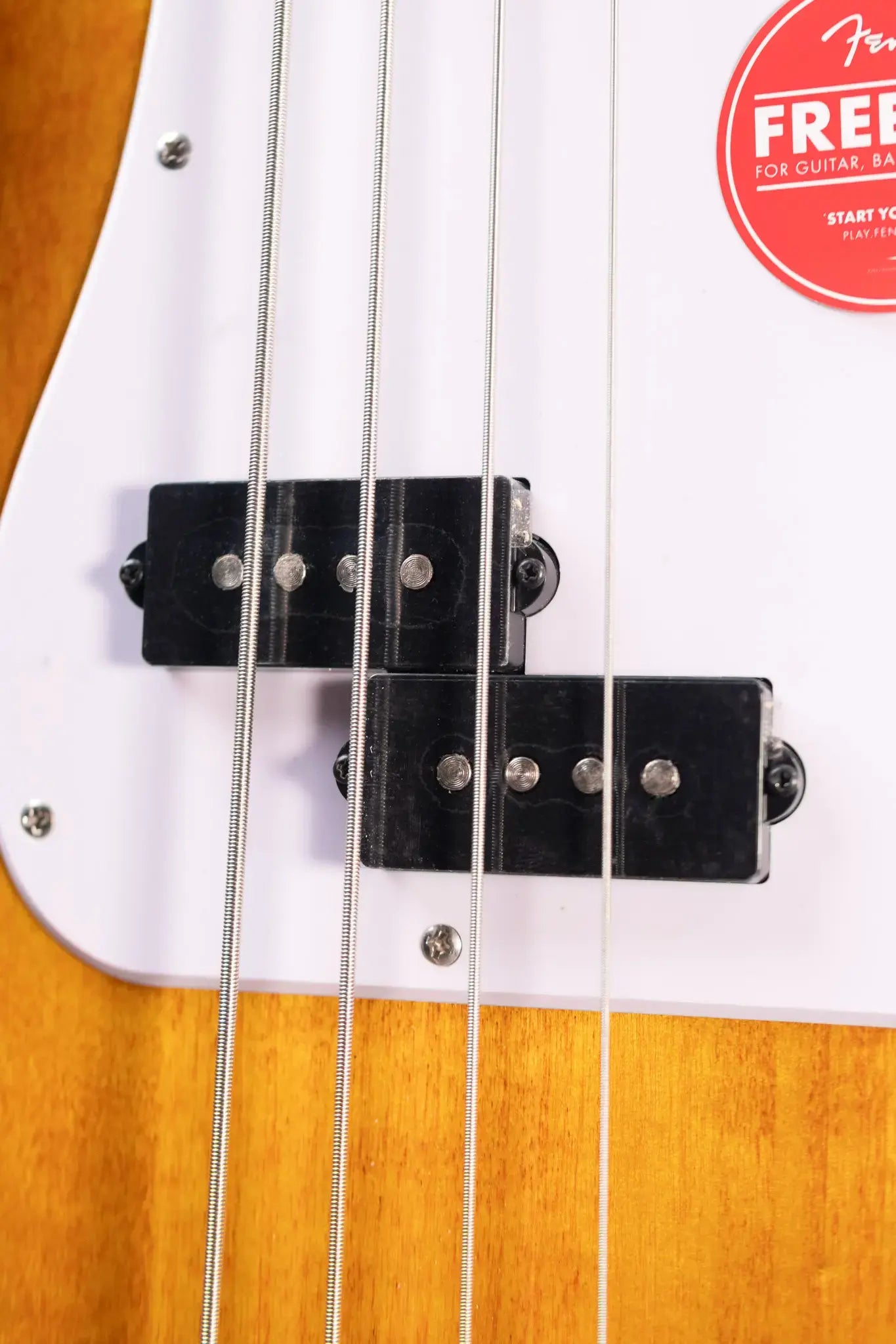 Squier Sonic Precision Bass - 2-Color Sunburst