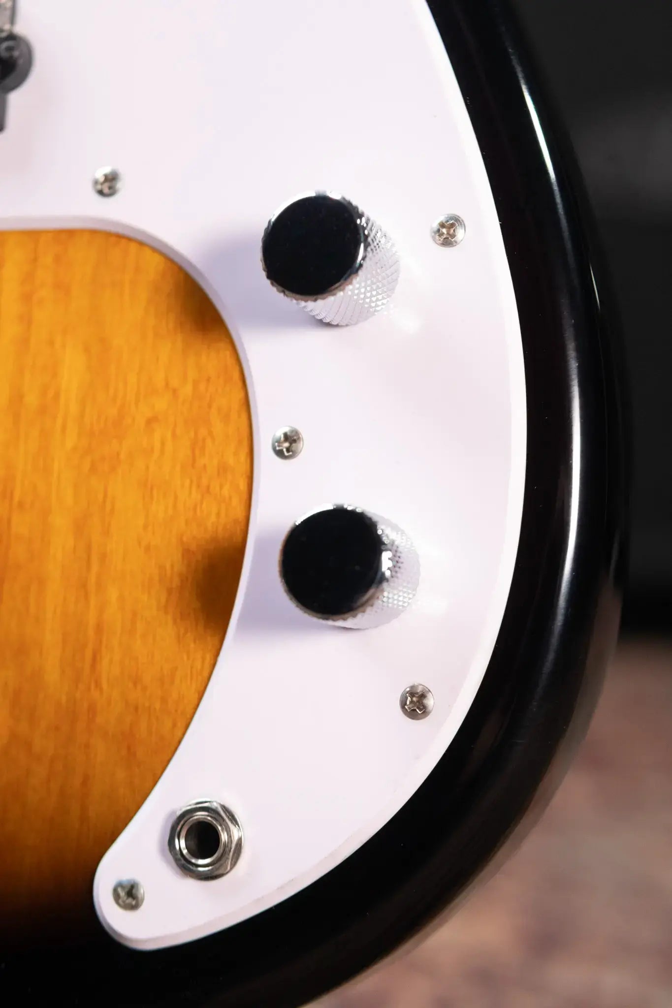 Squier Sonic Precision Bass - 2-Color Sunburst