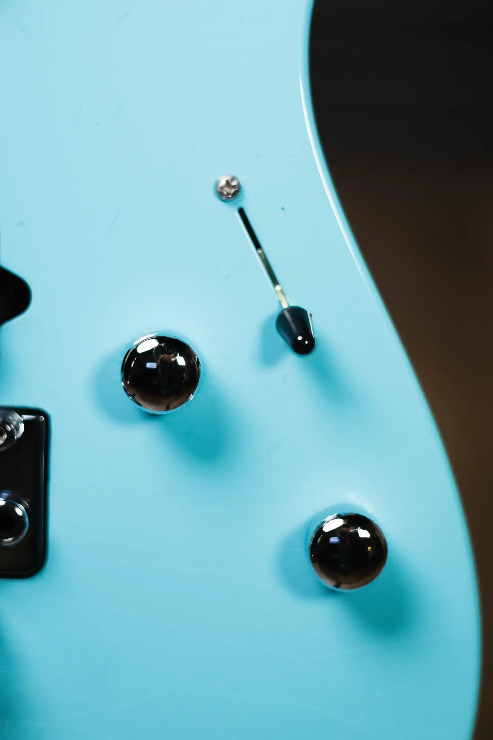 Suhr Custom Shop Modern Antique Electric Guitar - Daphne Blue with Hardshell Case