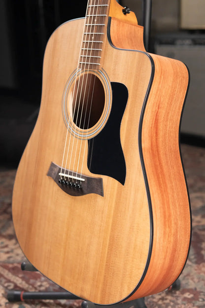 Taylor 110ce Dreadnought Acoustic/Electric Guitar with Gig Bag