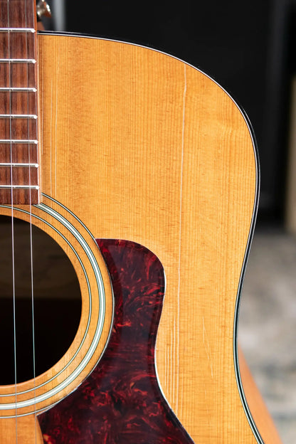 Taylor 110e Dreadnought Acoustic/Electric Guitar with Gig Bag - Used