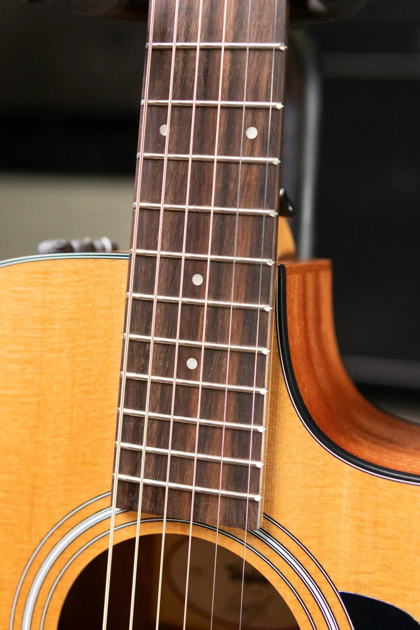 Taylor 112ce Grand Concert Acoustic/Electric Guitar - Sapele with Gig Bag