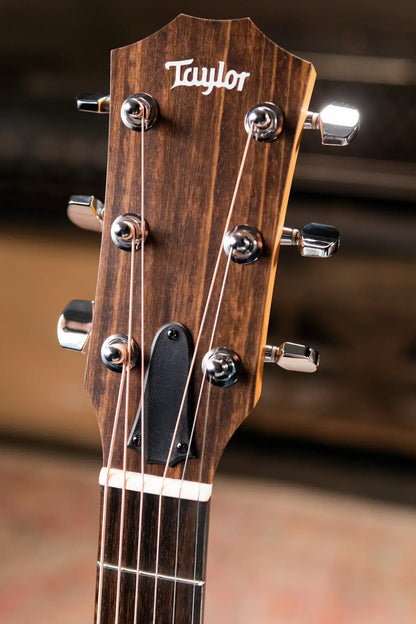 Taylor 112ce Grand Concert Acoustic/Electric Guitar with Gig Bag