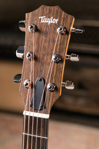 Taylor 112ce Grand Concert Acoustic/Electric Guitar with Gig Bag