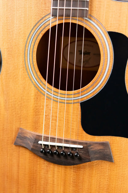 Taylor 112ce Grand Concert Acoustic/Electric Guitar with Gig Bag