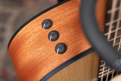 Taylor 112ce Grand Concert Acoustic/Electric Guitar with Gig Bag