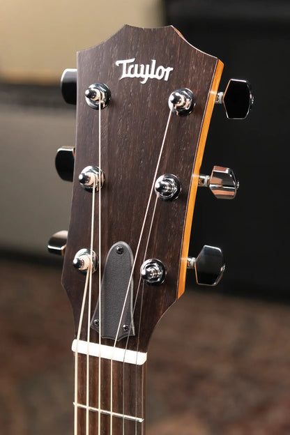 Taylor 112ce Grand Concert Acoustic/Electric Guitar with Gig Bag