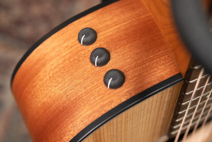 Taylor 112ce Grand Concert Acoustic/Electric Guitar with Gig Bag