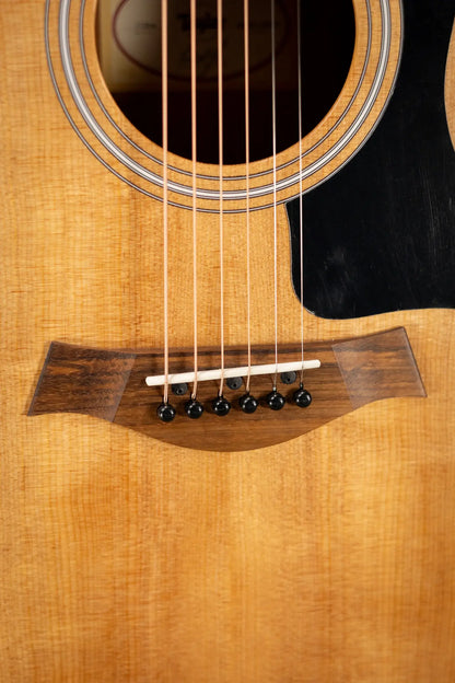 Taylor 112ce Grand Concert Acoustic/Electric Guitar with Gig Bag