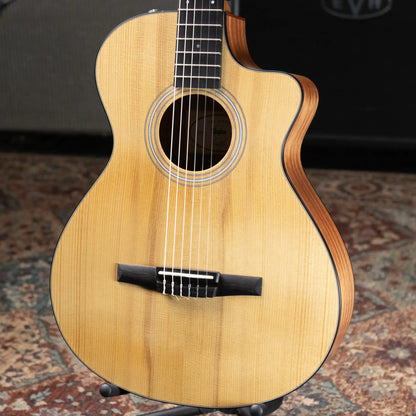 Taylor 112ce-N Nylon Grand Concert Acoustic/Electric Guitar with Gig Bag
