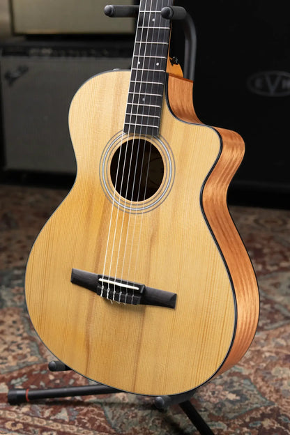 Taylor 112ce-N Nylon Grand Concert Acoustic/Electric Guitar with Gig Bag